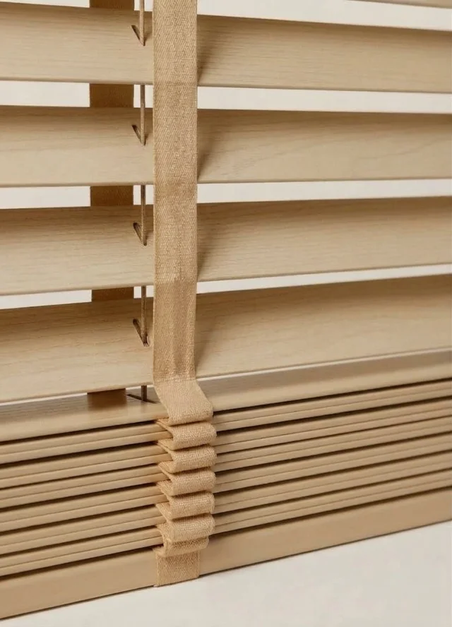 Premium Ivory Wood Krem Ahşap Jaluzi Perde